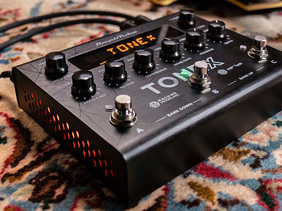 IK Multimedia ToneX Pedal